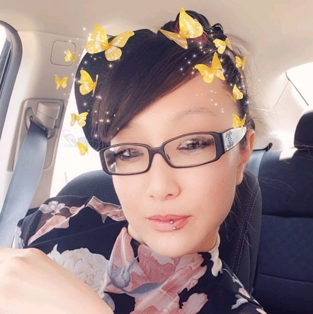 Meet your Posher, Susanna